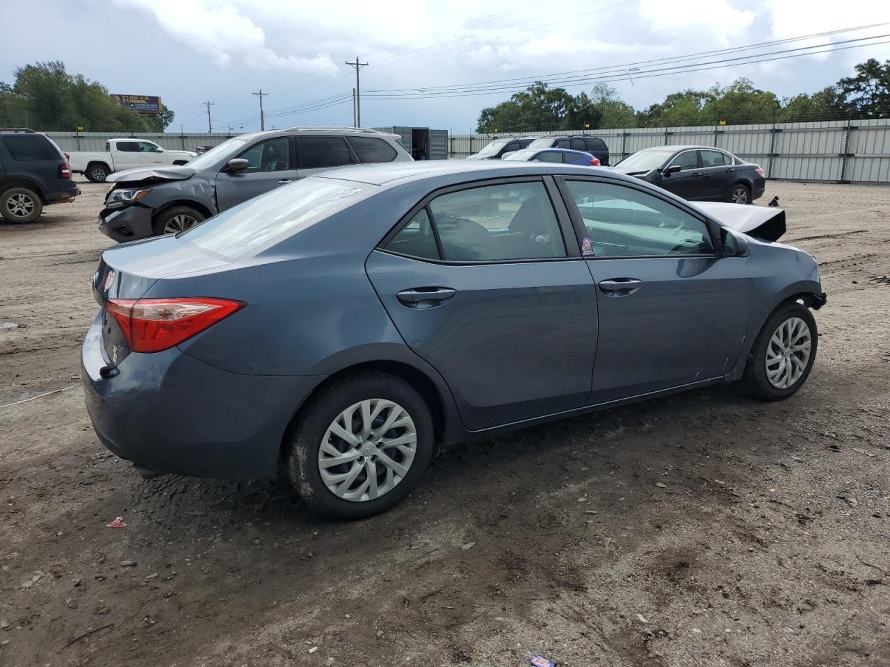 2018 TOYOTA COROLLA