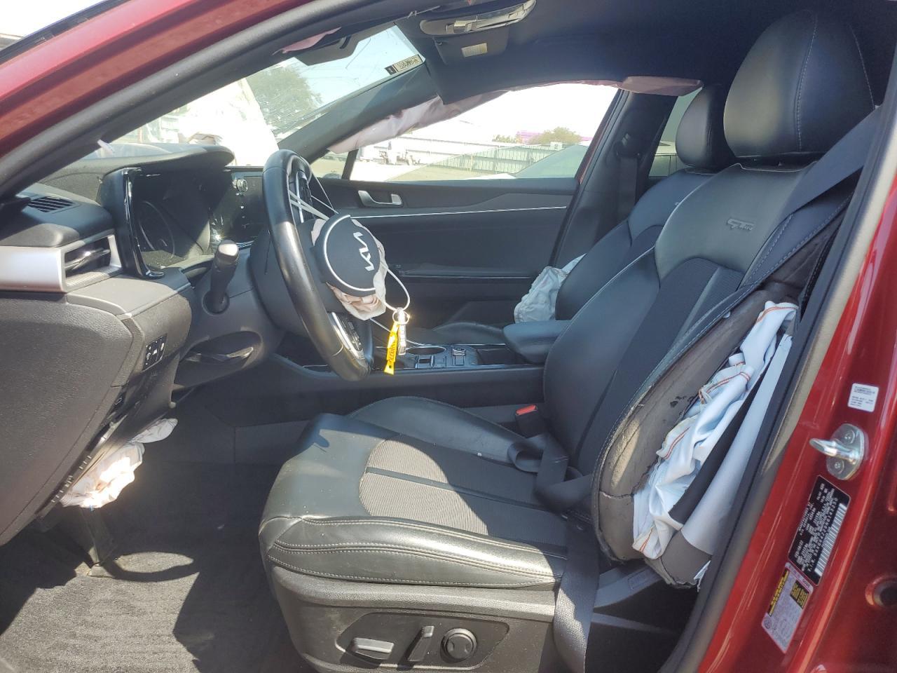 2022 KIA K5