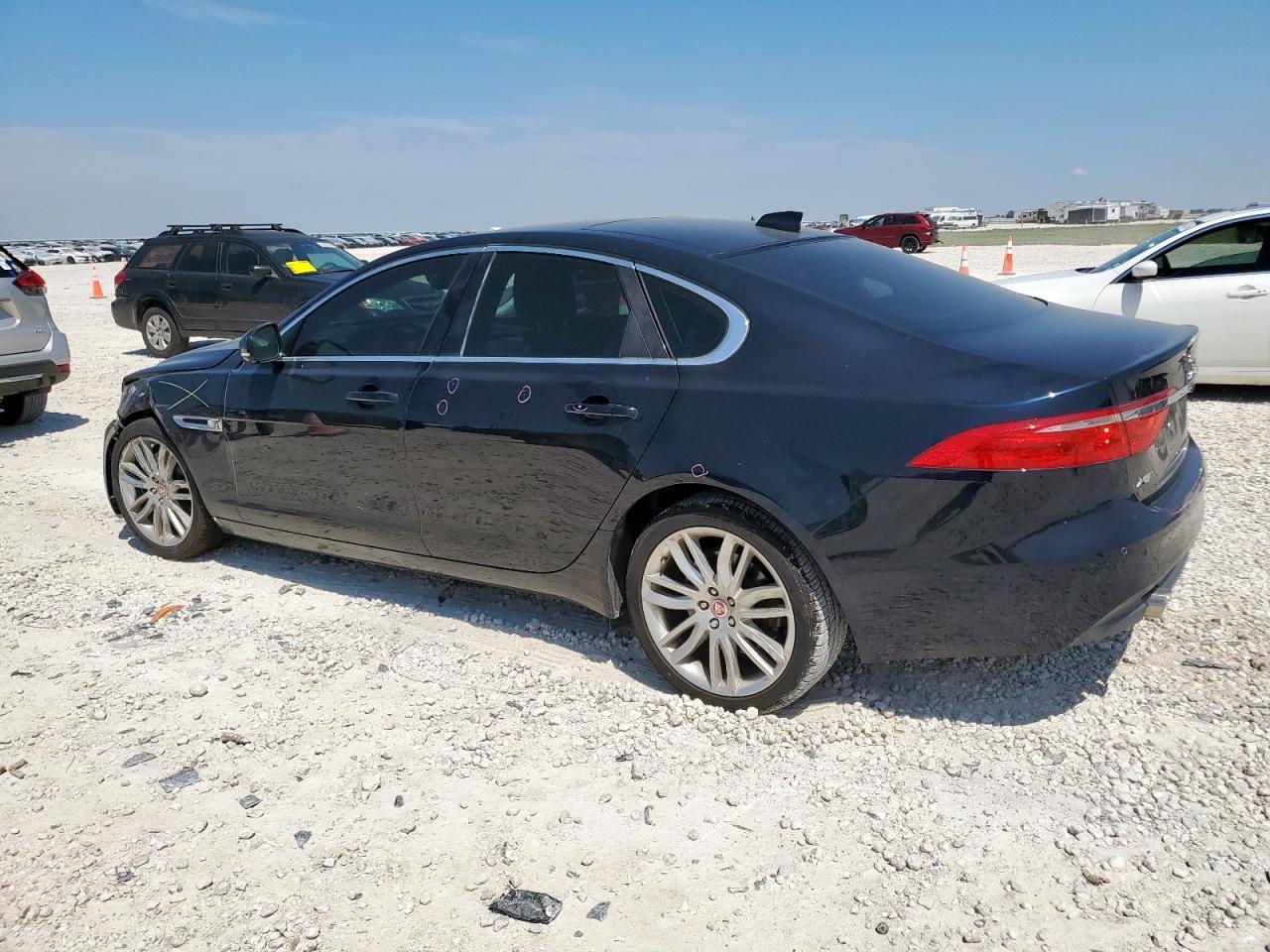 2016 JAGUAR XF