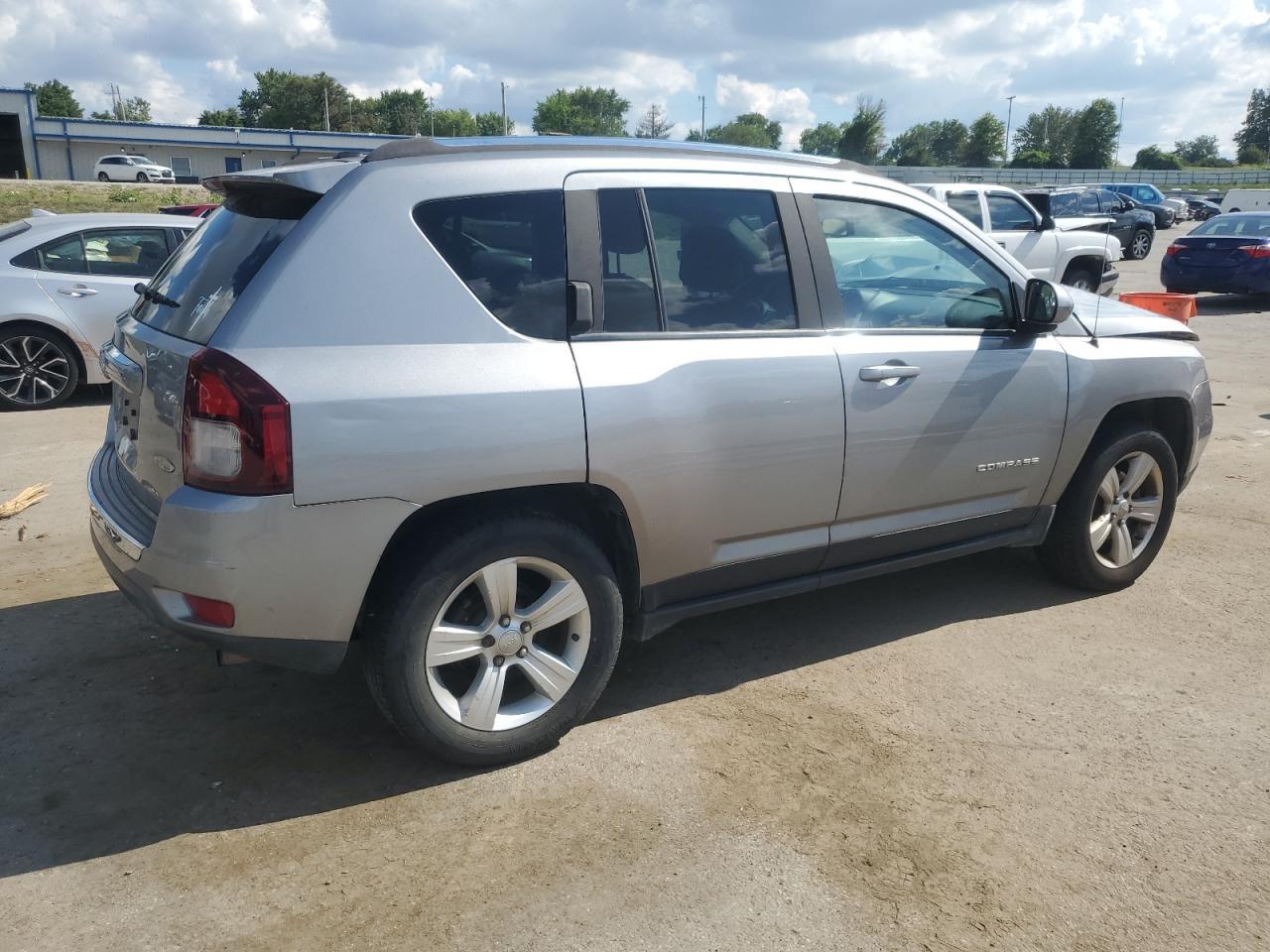 2015 JEEP Compass