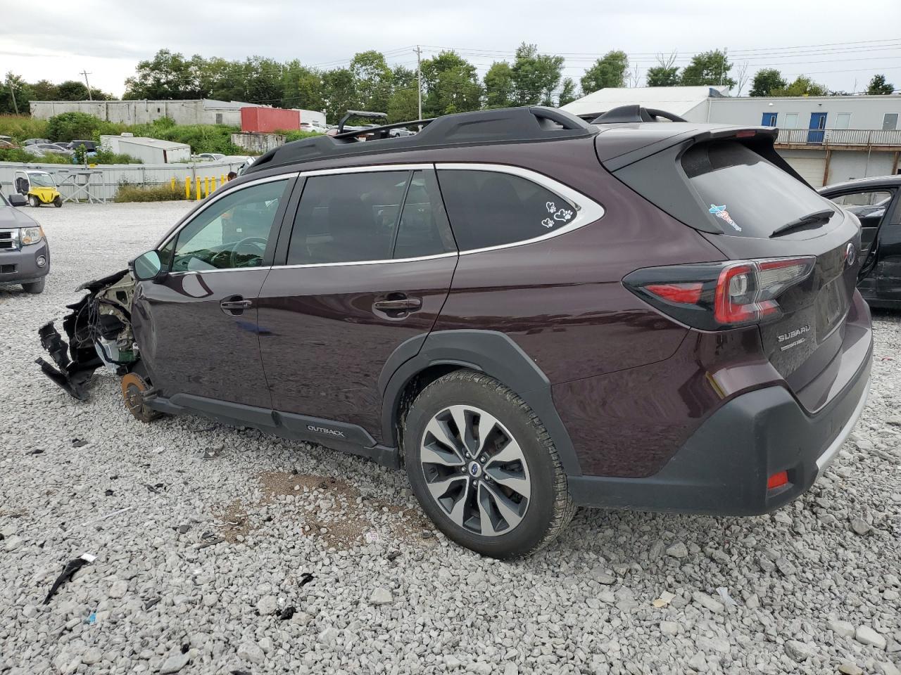 2023 SUBARU Outback
