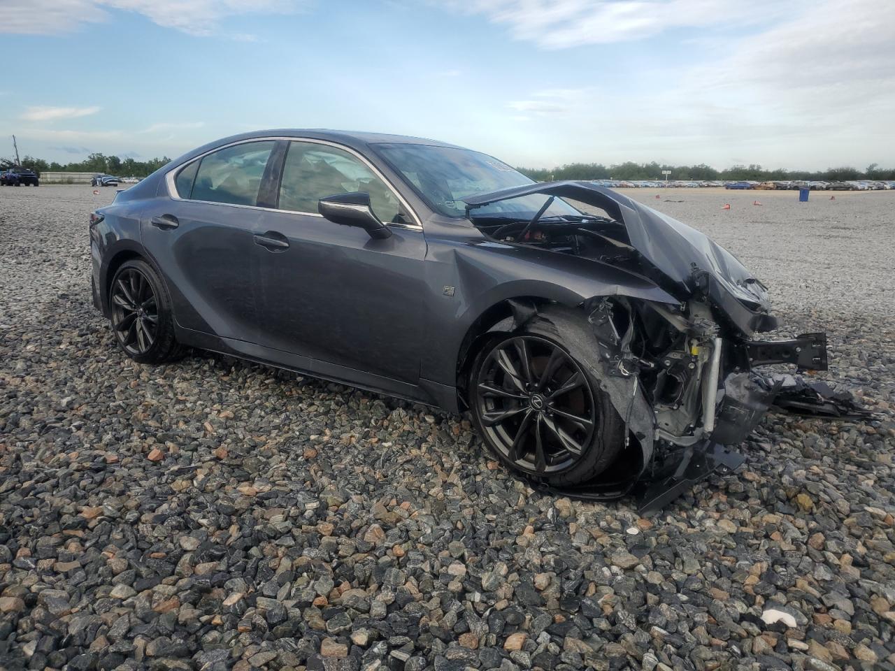 2024 LEXUS Is