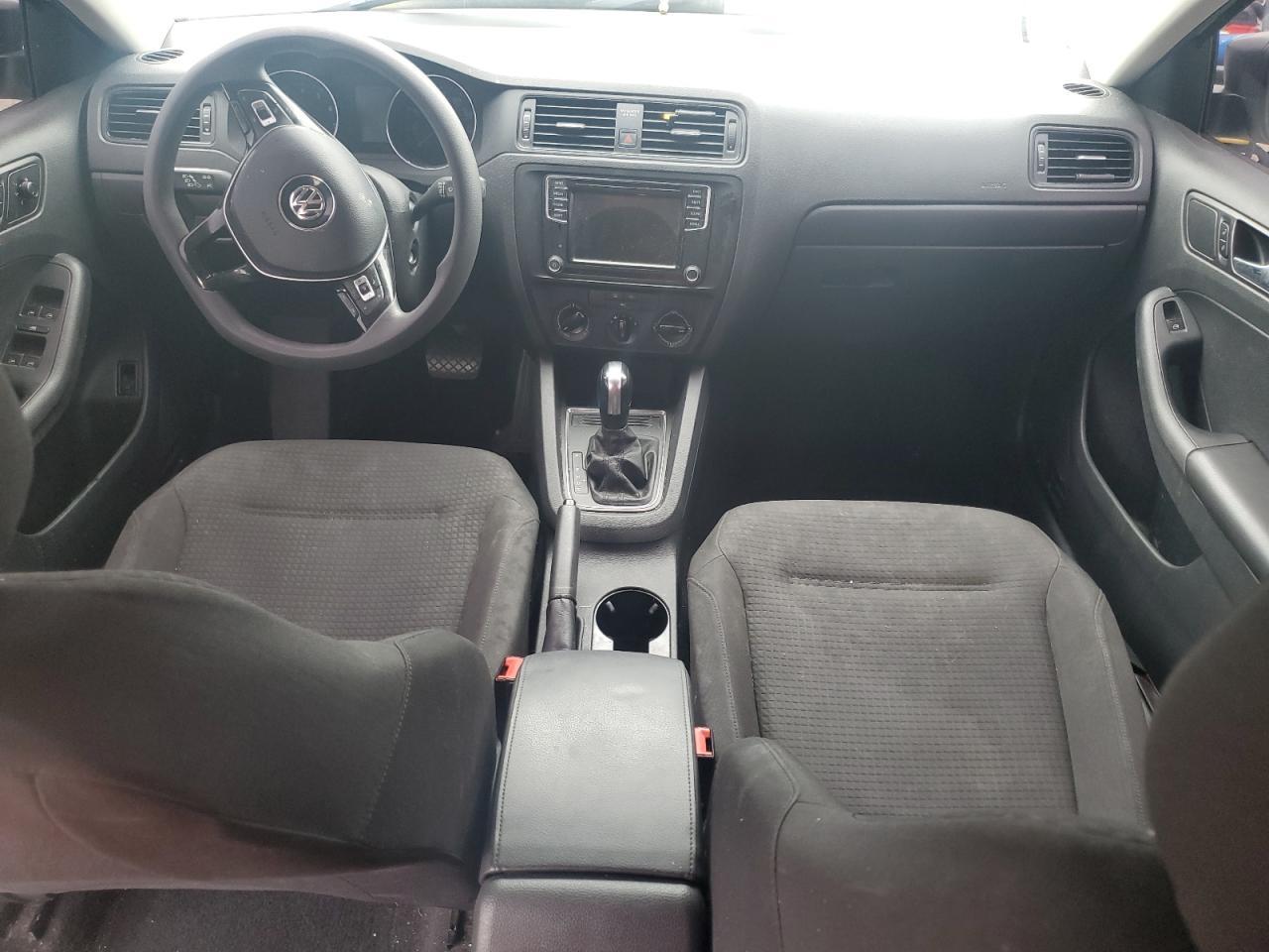 2016 VOLKSWAGEN JETTA