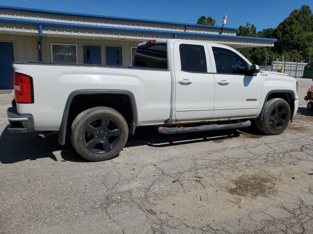 2017 GMC Sierra