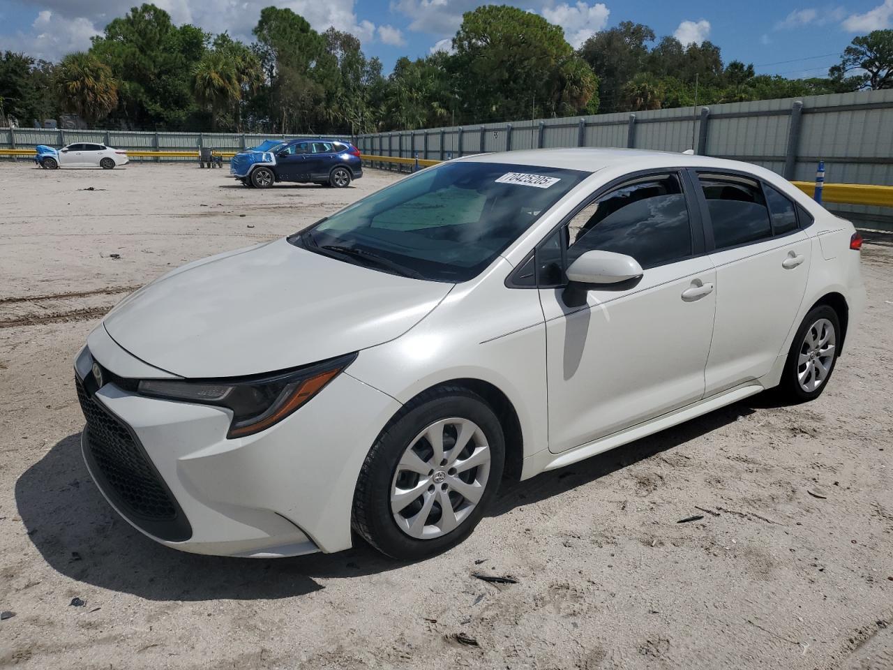 2021 TOYOTA COROLLA