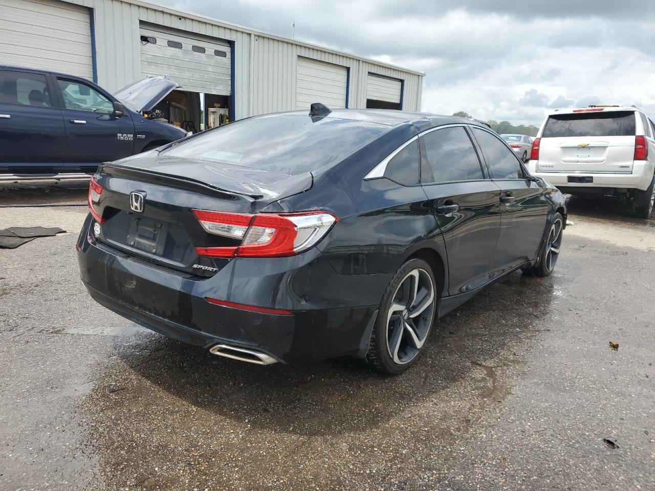 2018 HONDA ACCORD