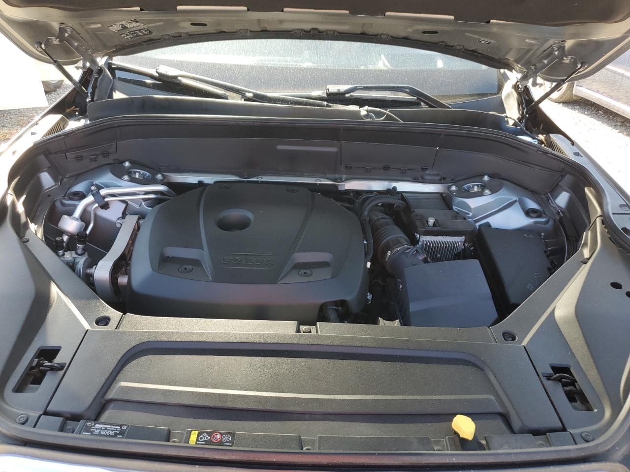 2019 VOLVO XC90