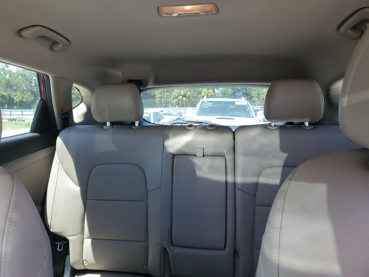 2017 HYUNDAI TUCSON
