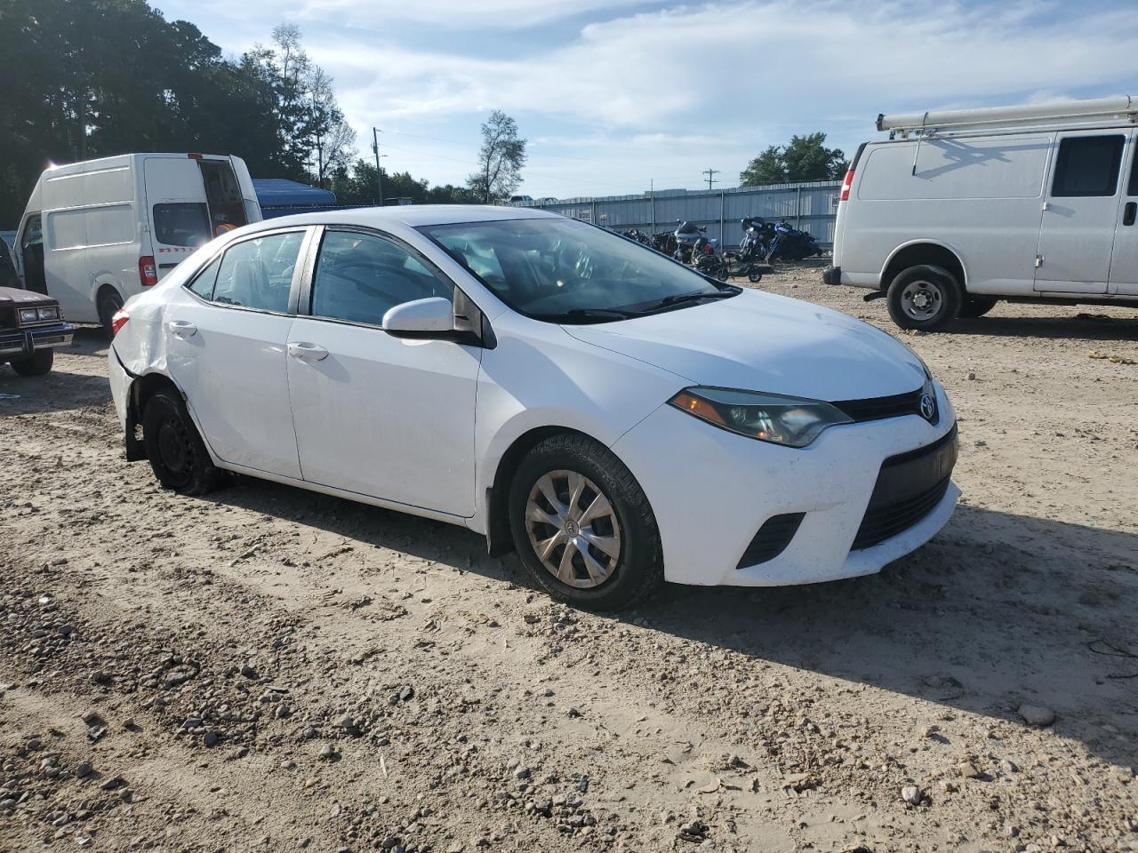 2015 TOYOTA COROLLA