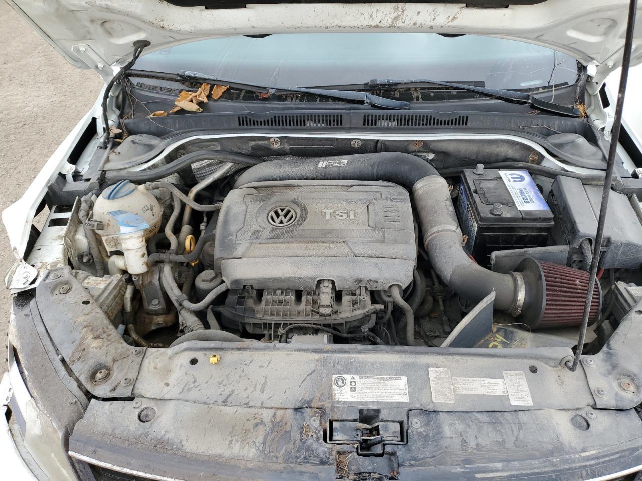 2016 VOLKSWAGEN JETTA