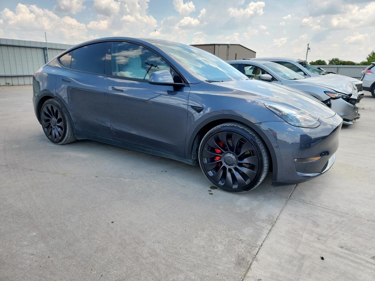 2023 TESLA MODEL Y