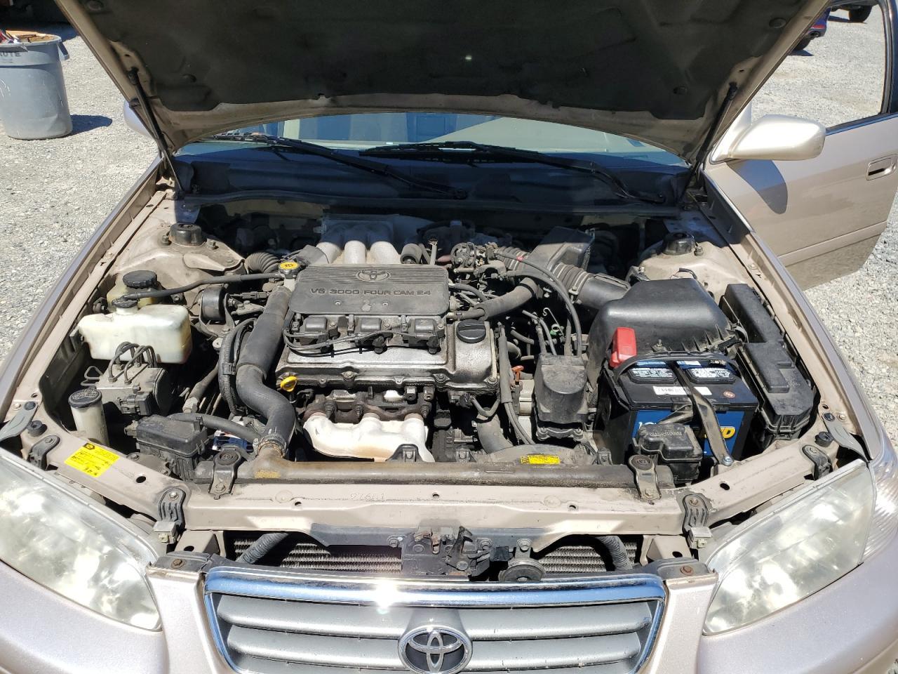 2000 TOYOTA CAMRY