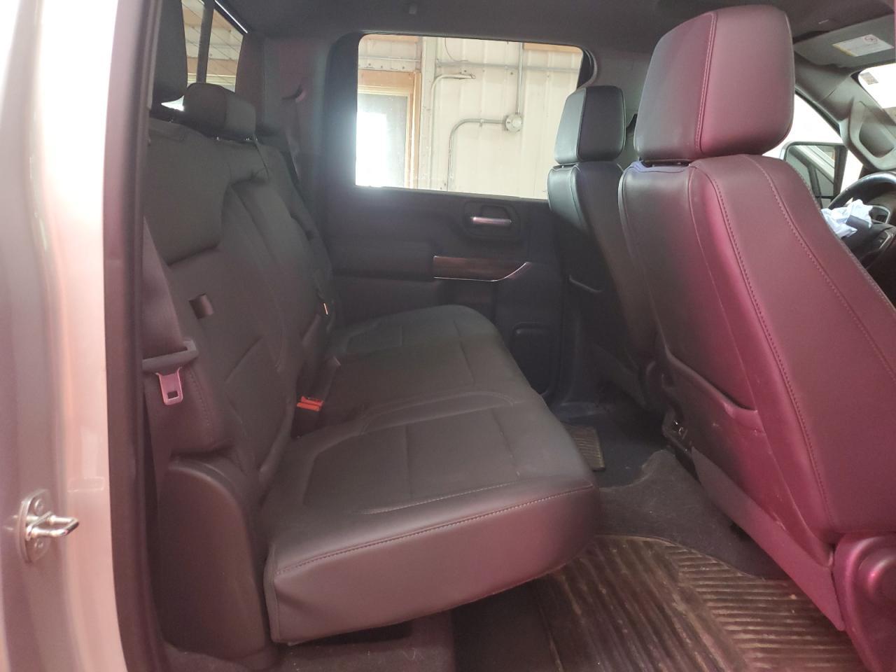 2021 CHEVROLET Silverado