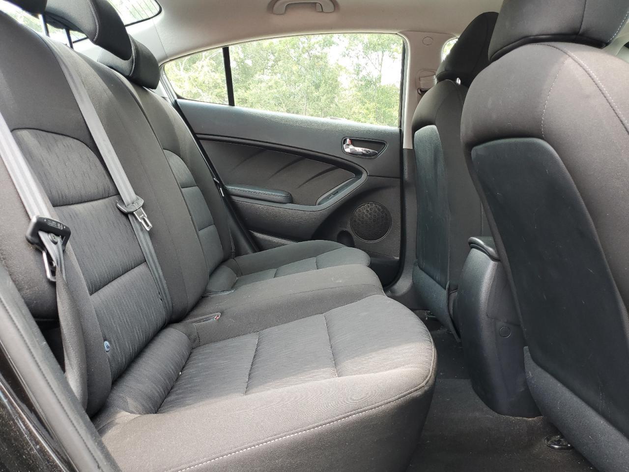 2016 KIA FORTE
