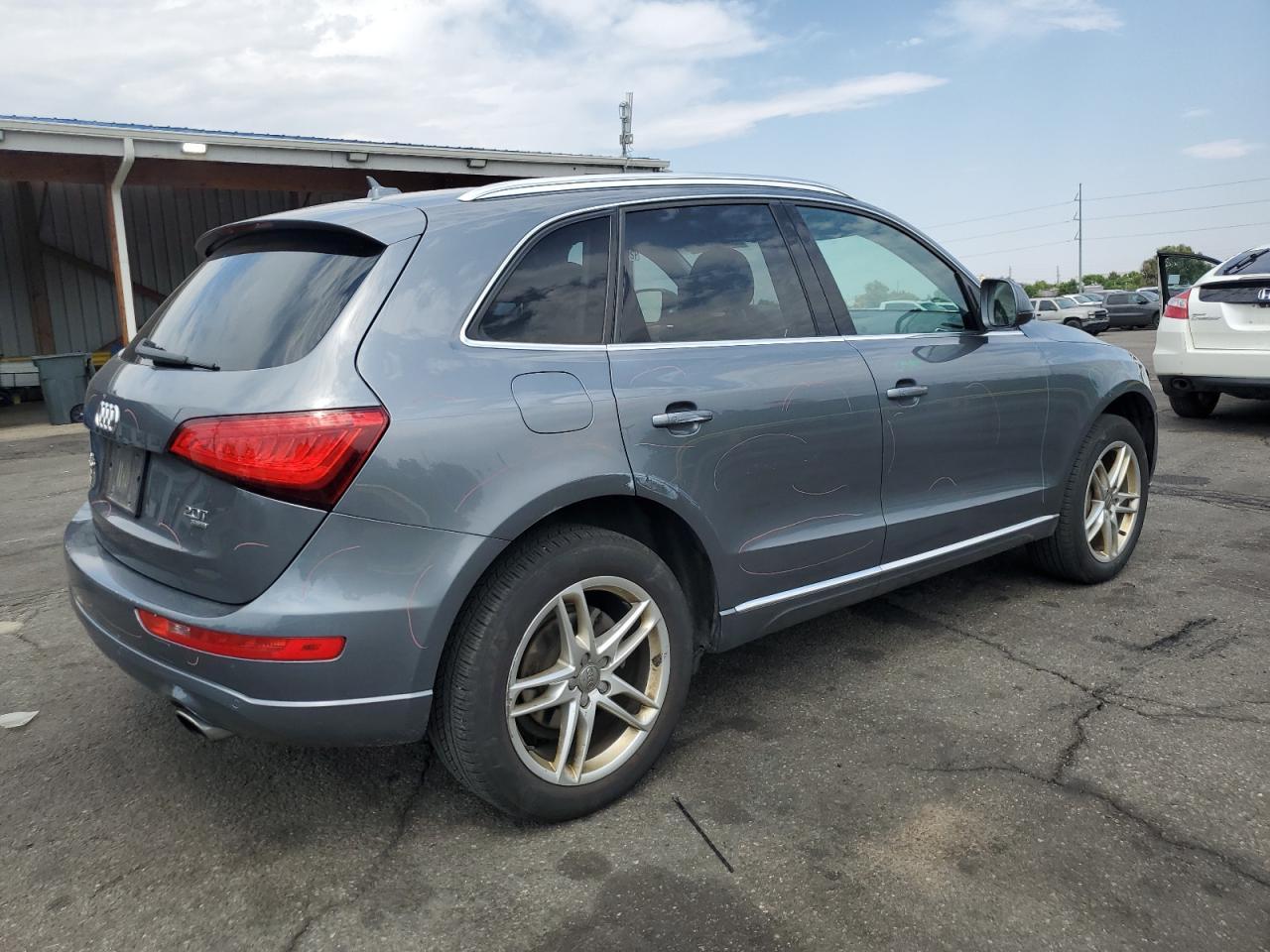 2013 AUDI Q5