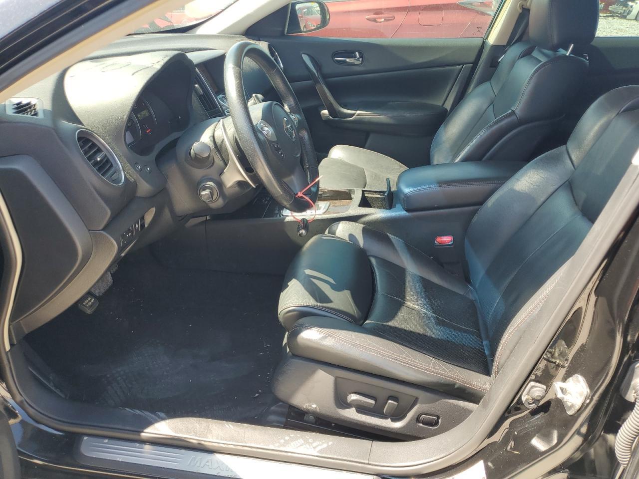2014 NISSAN Maxima
