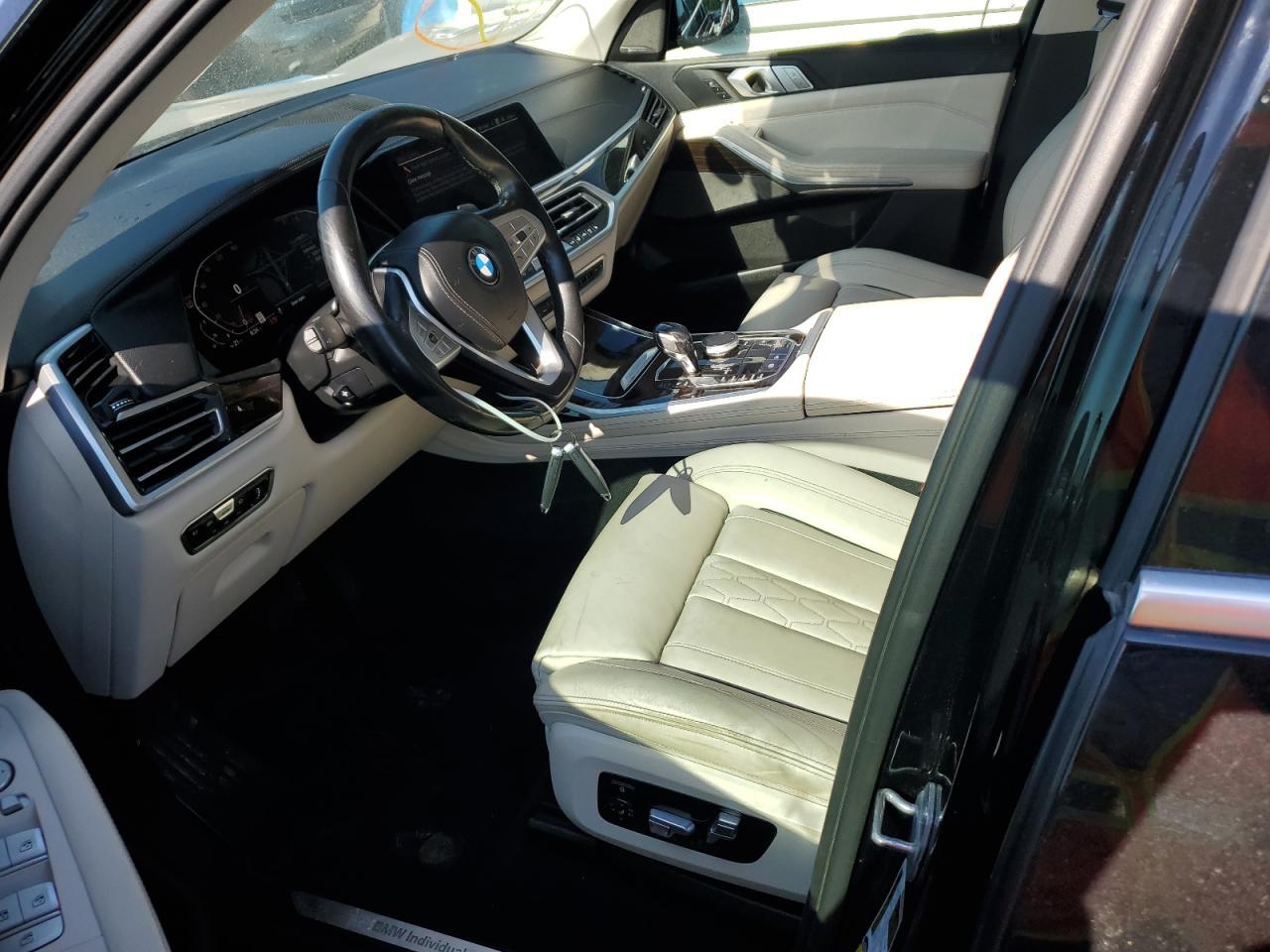 2020 BMW X7