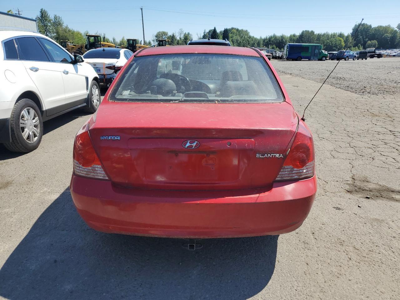 2004 HYUNDAI ELANTRA