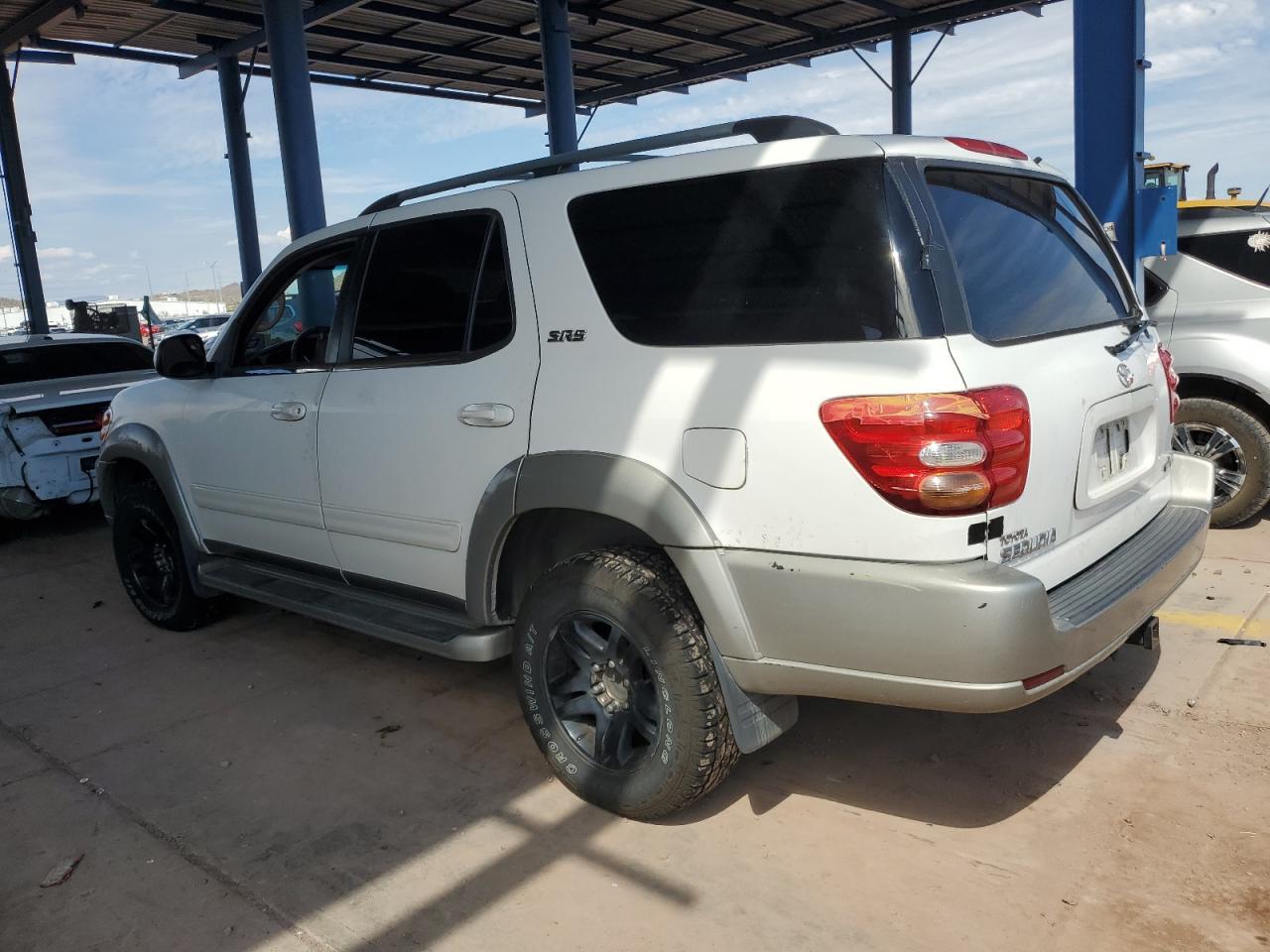 2003 TOYOTA Sequoia