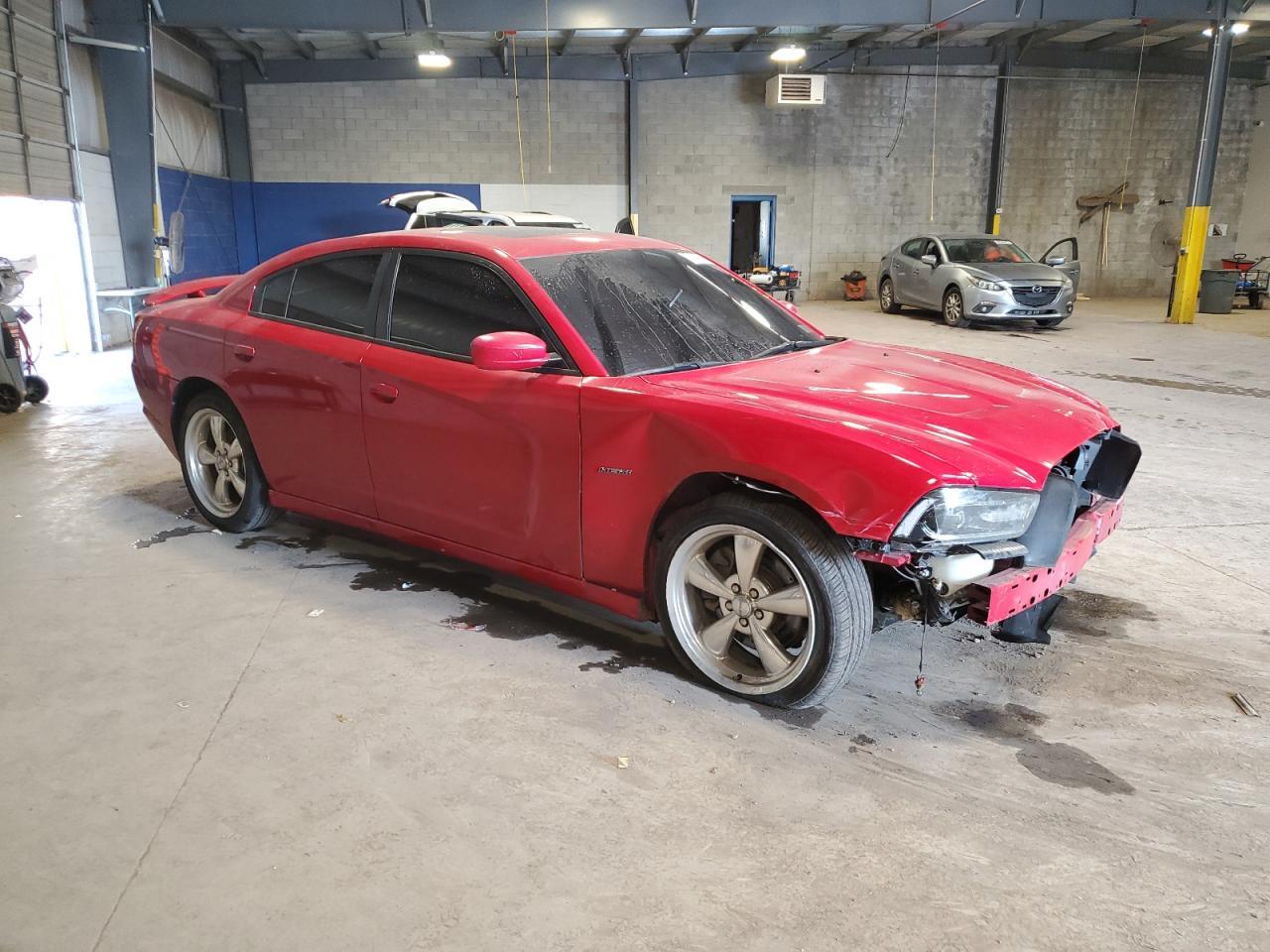 2013 DODGE CHARGER