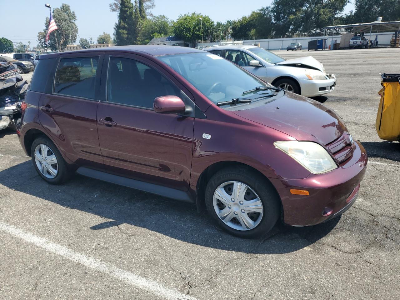 2004 TOYOTA SCION