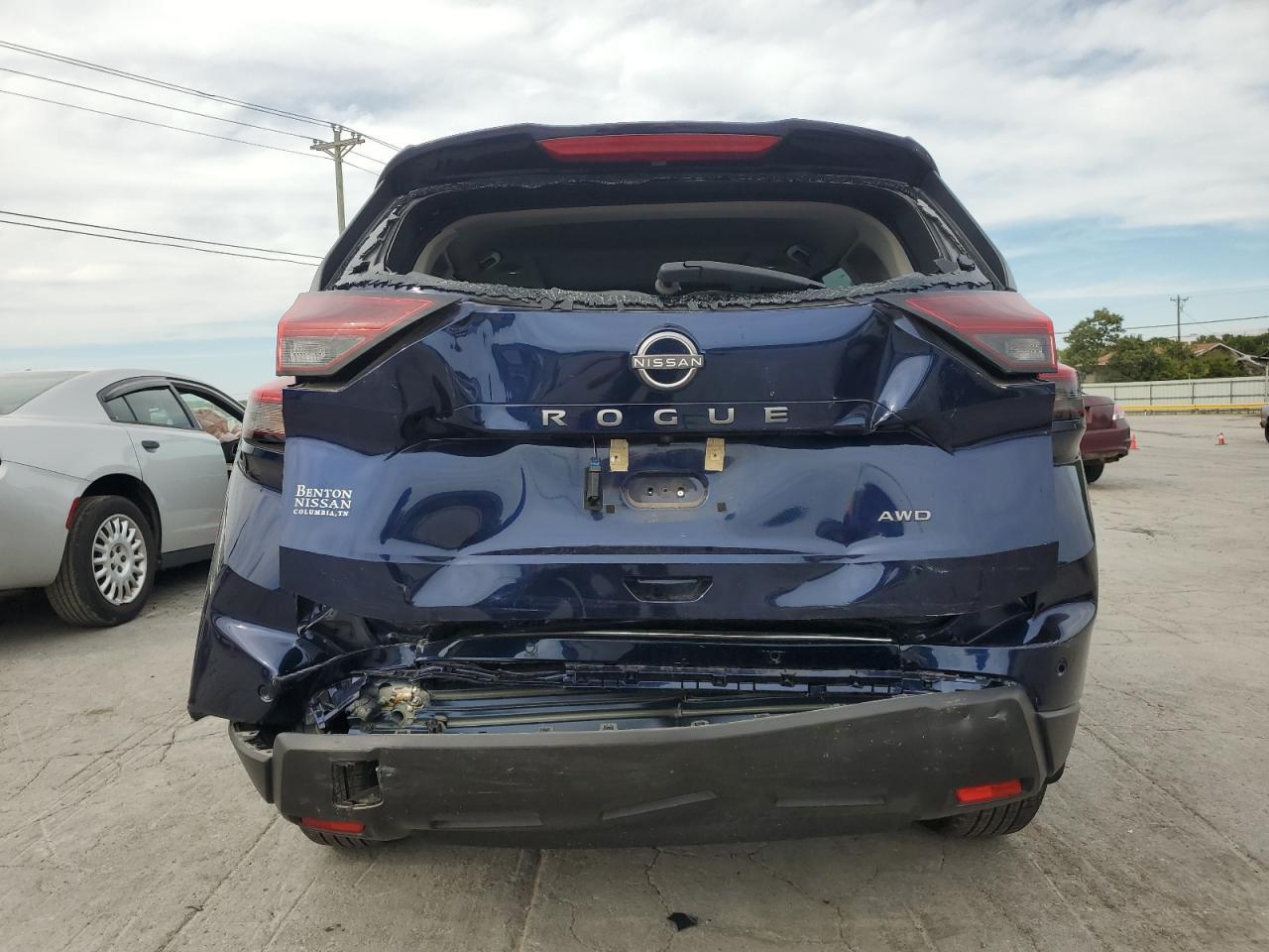 2025 NISSAN ROGUE
