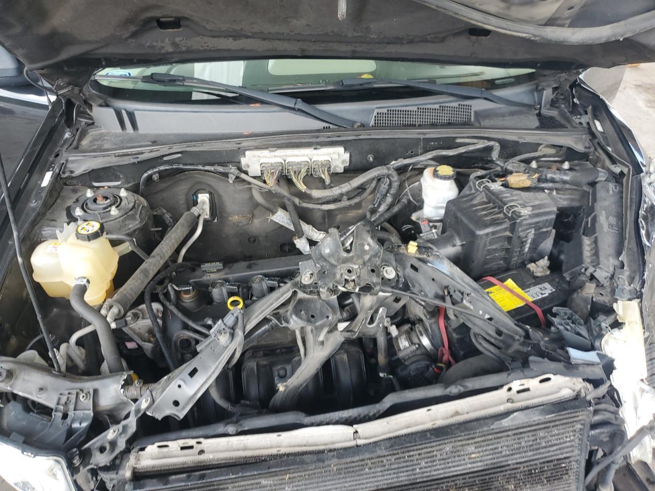 2009 FORD ESCAPE