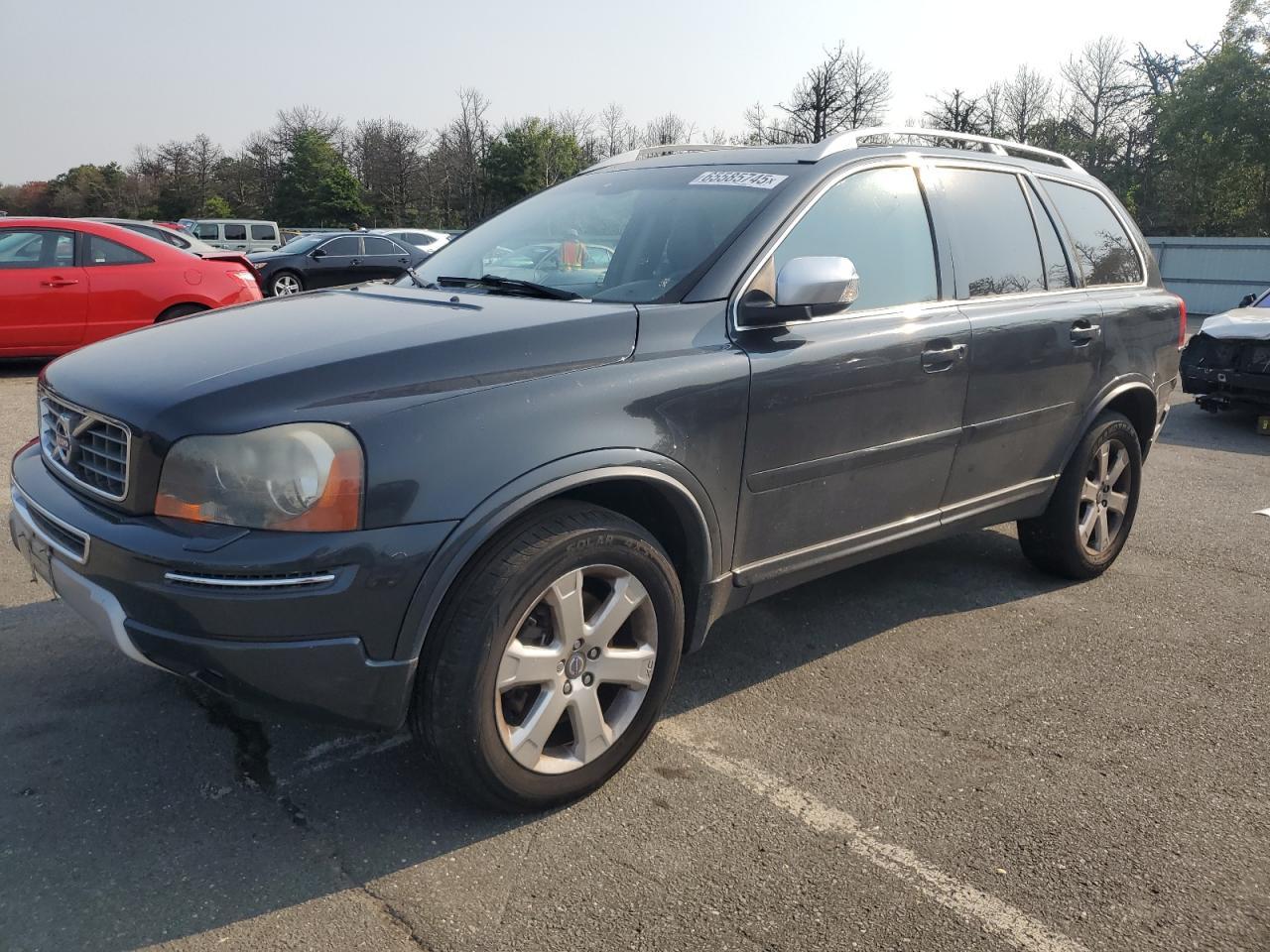 2013 VOLVO XC90