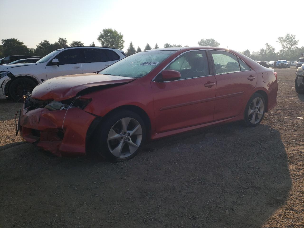 2013 TOYOTA CAMRY