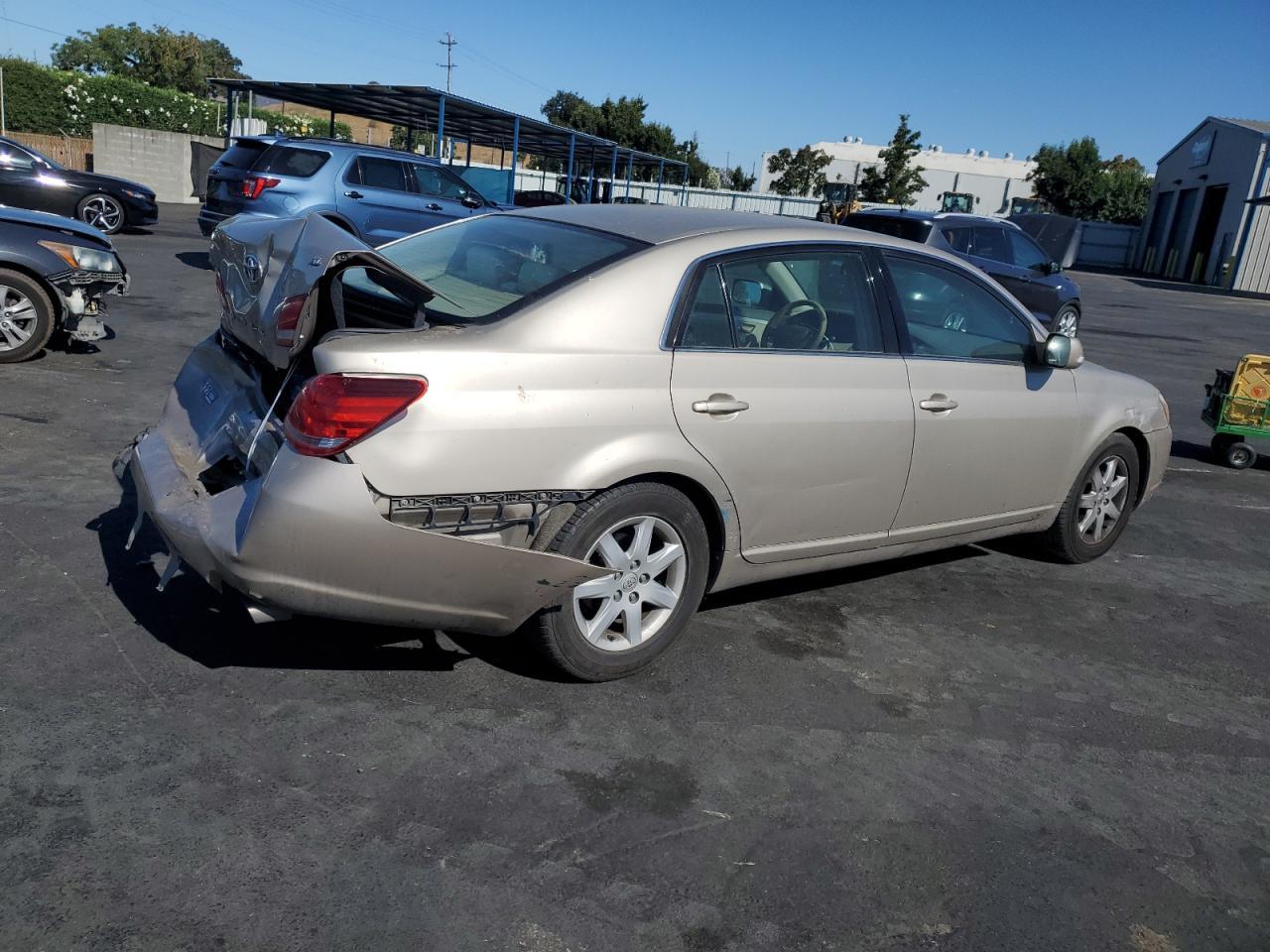 2007 TOYOTA Avalon