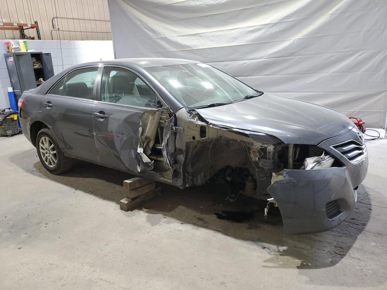 2010 TOYOTA CAMRY