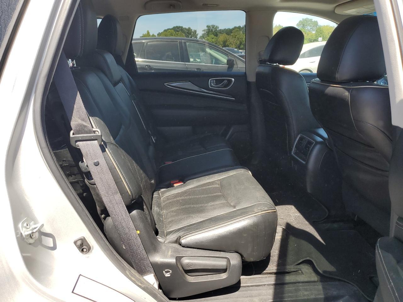 2016 INFINITI QX60