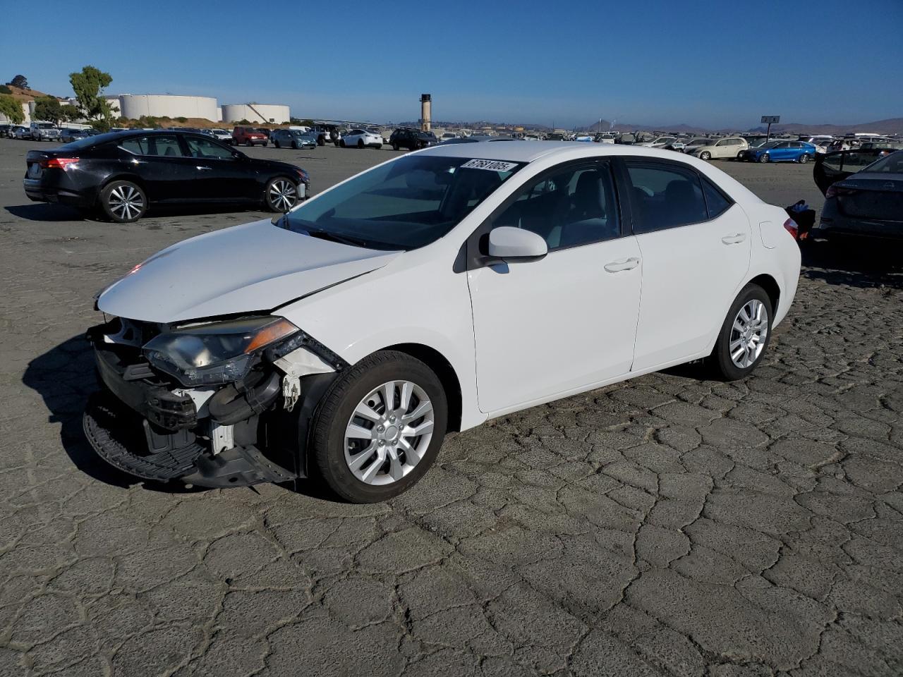 2015 TOYOTA COROLLA