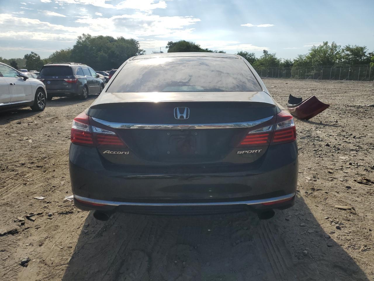 2017 HONDA ACCORD