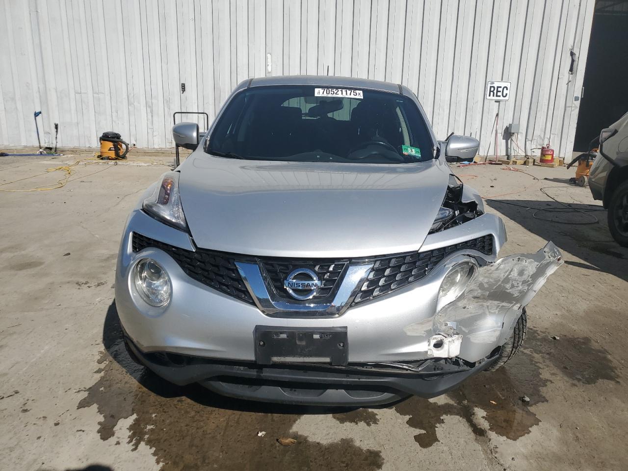 2015 NISSAN Juke