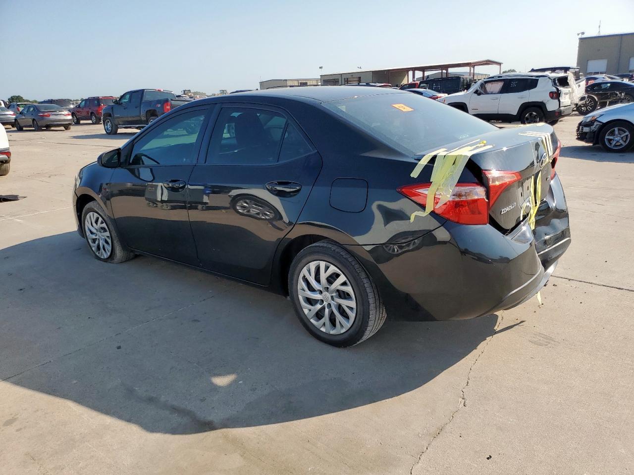 2019 TOYOTA COROLLA