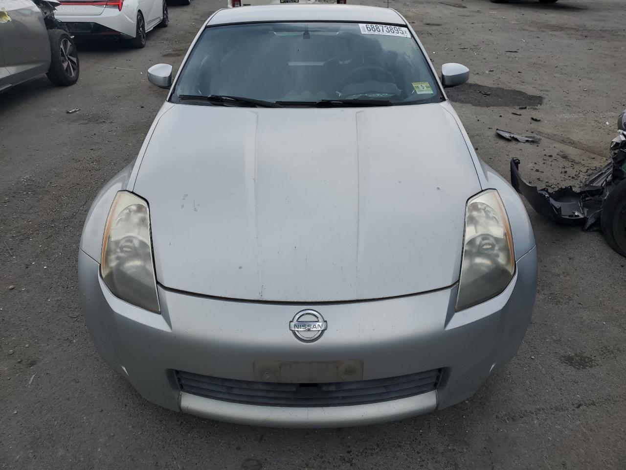 2005 NISSAN Z