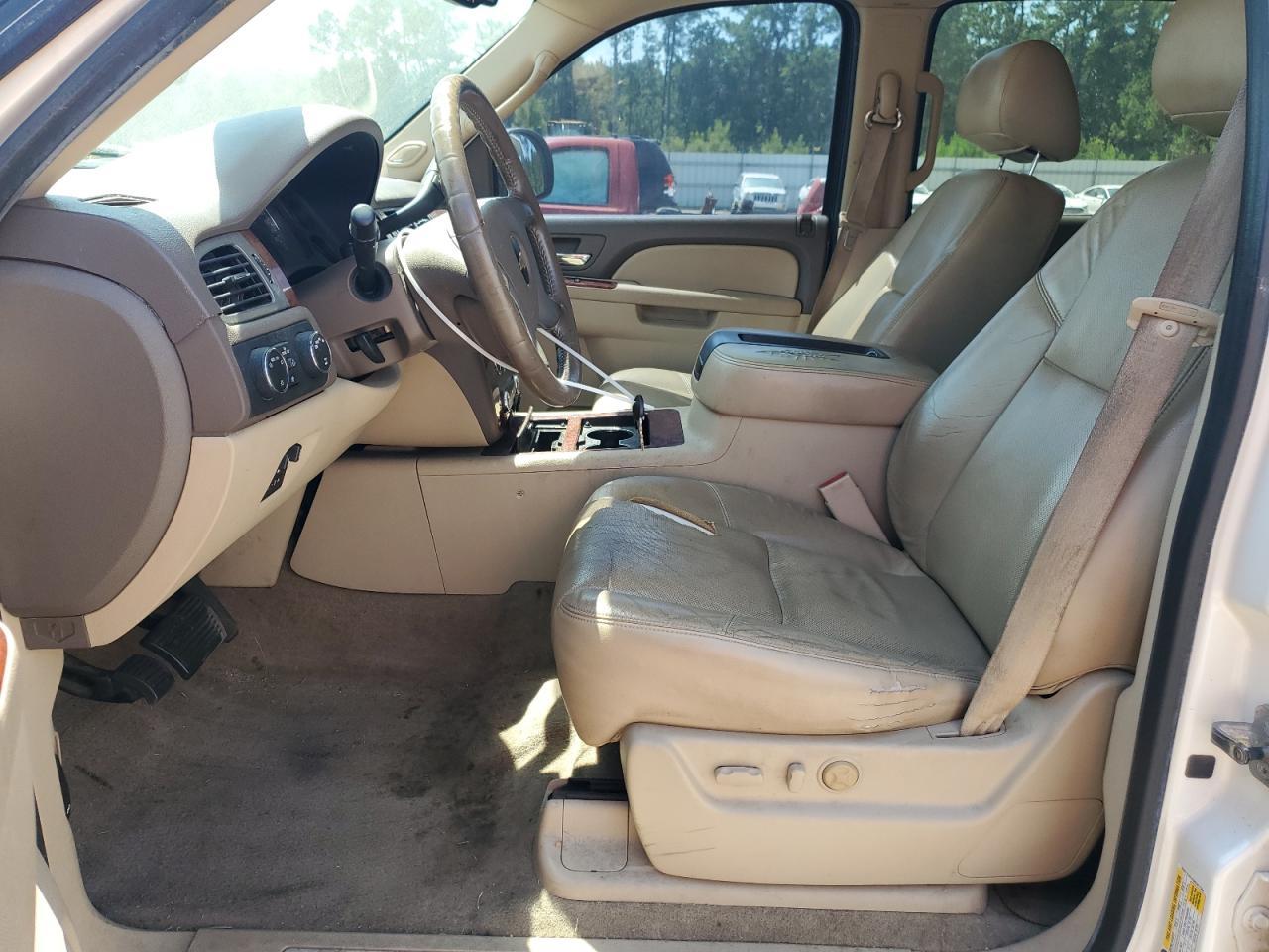 2011 CHEVROLET Avalanche