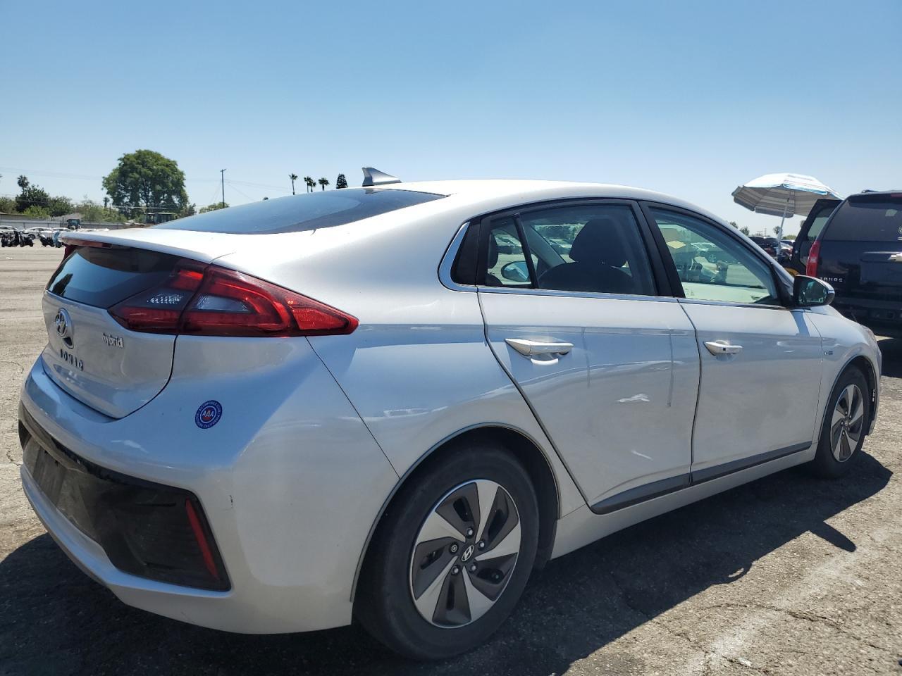 2018 HYUNDAI Ioniq