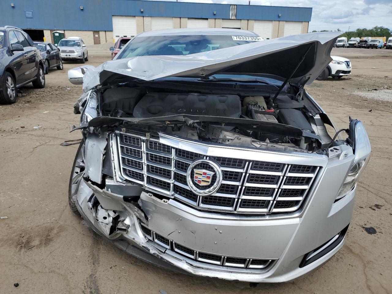 2013 CADILLAC XTS