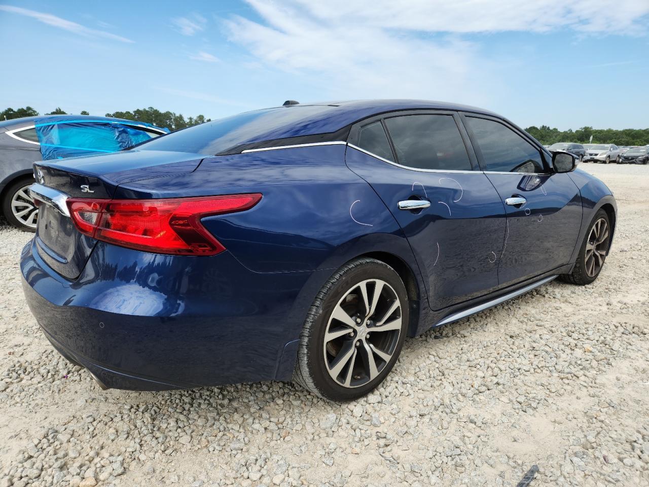 2018 NISSAN Maxima