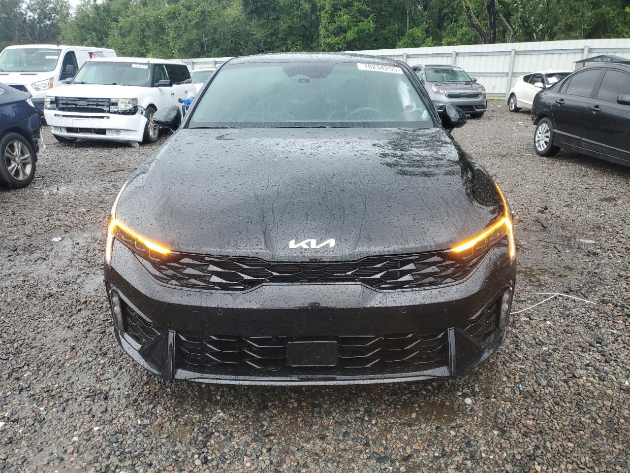 2025 KIA K5