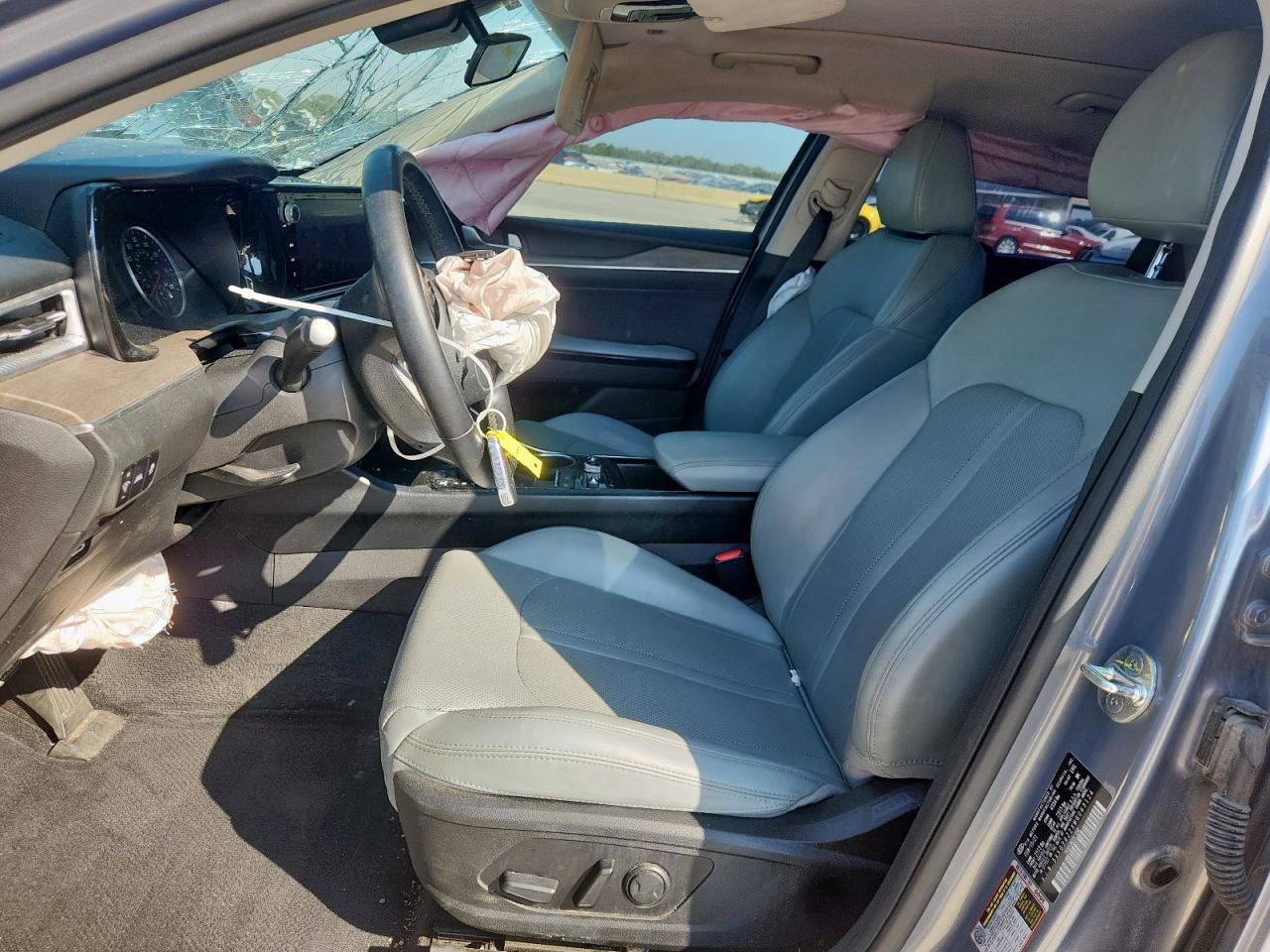 2021 KIA K5