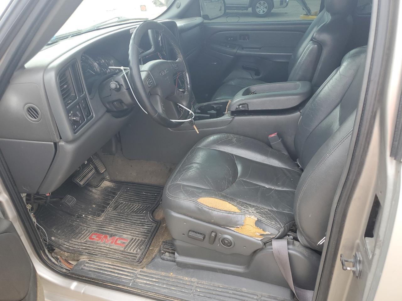 2005 GMC Sierra