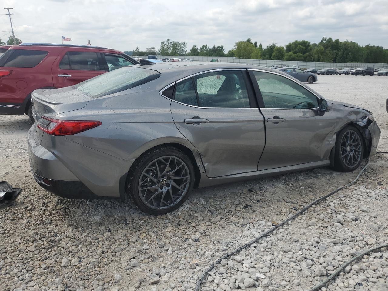 2025 TOYOTA CAMRY