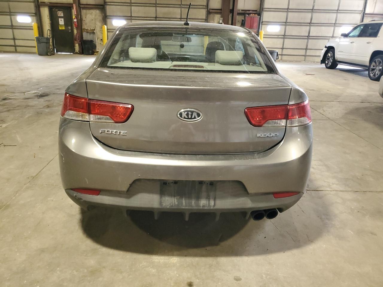 2010 KIA FORTE