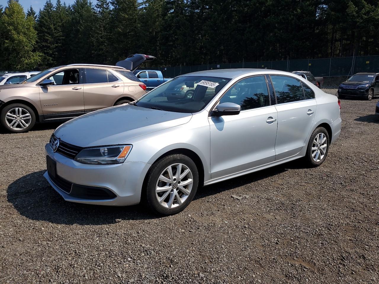 2013 VOLKSWAGEN JETTA