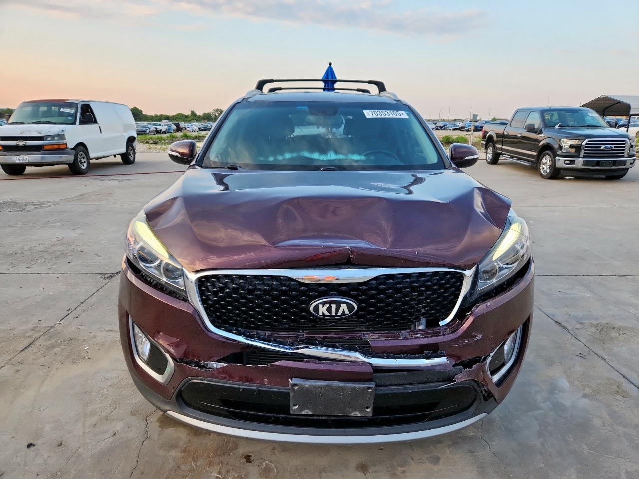 2017 KIA SORENTO