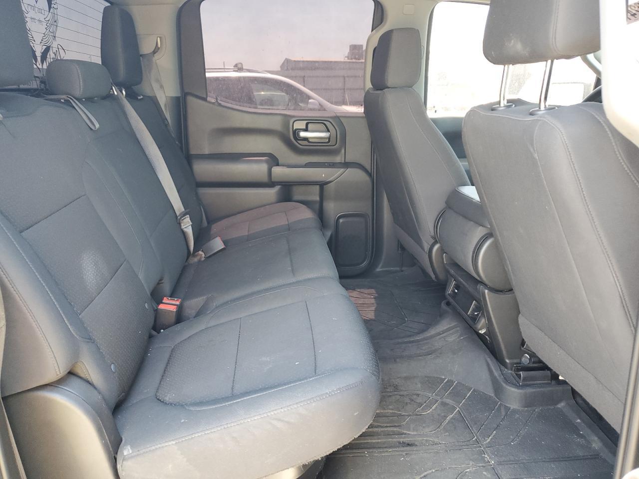 2021 CHEVROLET Silverado