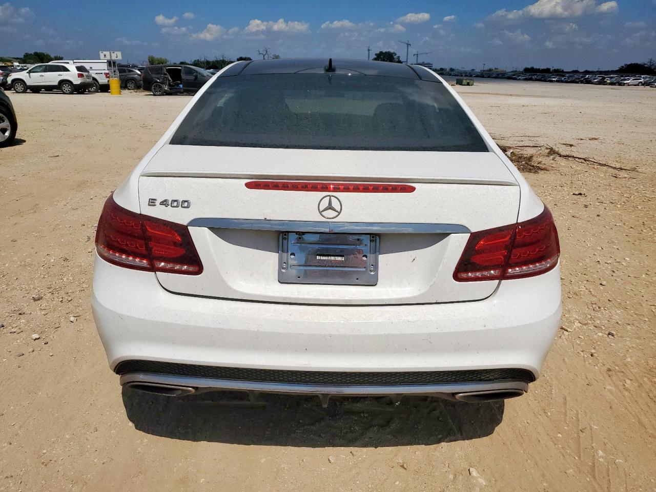 2016 MERCEDES-BENZ E-Class